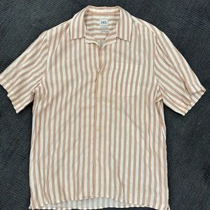 Relaxed fit button down short sleeve